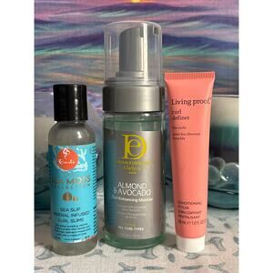 Hair Care Bundle in Mini and Travel Sizes for Curls